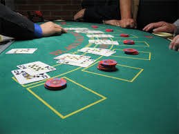 Dashboard utama platform amin4d menampilkan kategori sportsbook, slot, dan live-dealer tables